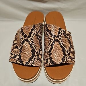 Adrienne Vittadini Tan Snakeskin Slide Sandals